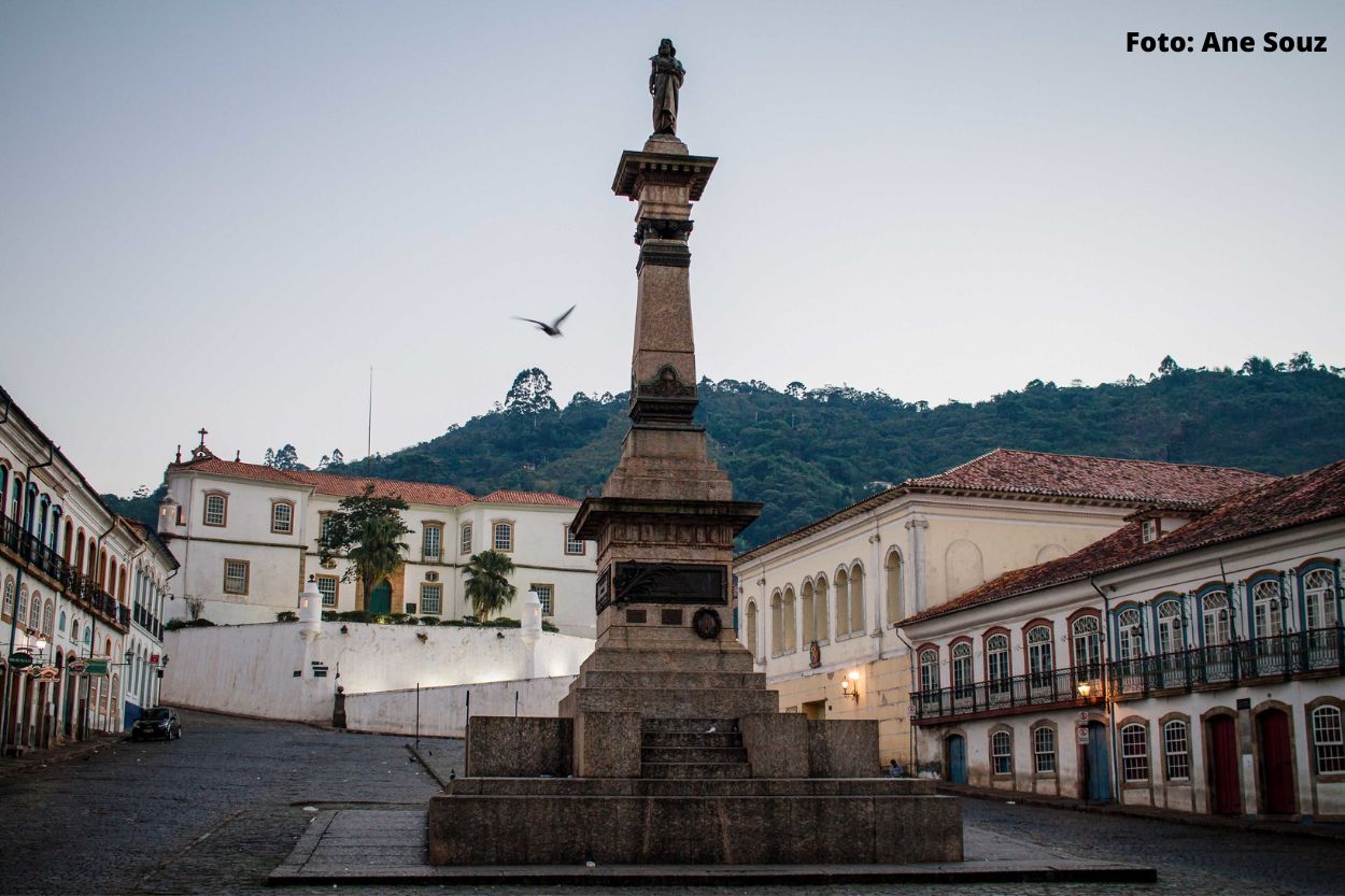 Ouro Preto: Praça Tiradentes será fechada nesta sexta (21); veja outras alterações no trânsito
