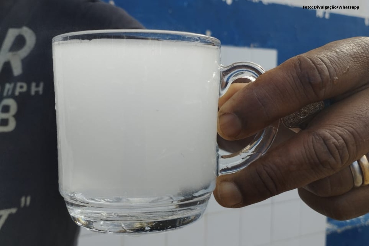Sem condições de consumo: escola de Ouro Preto pede para que crianças levem água de casa
