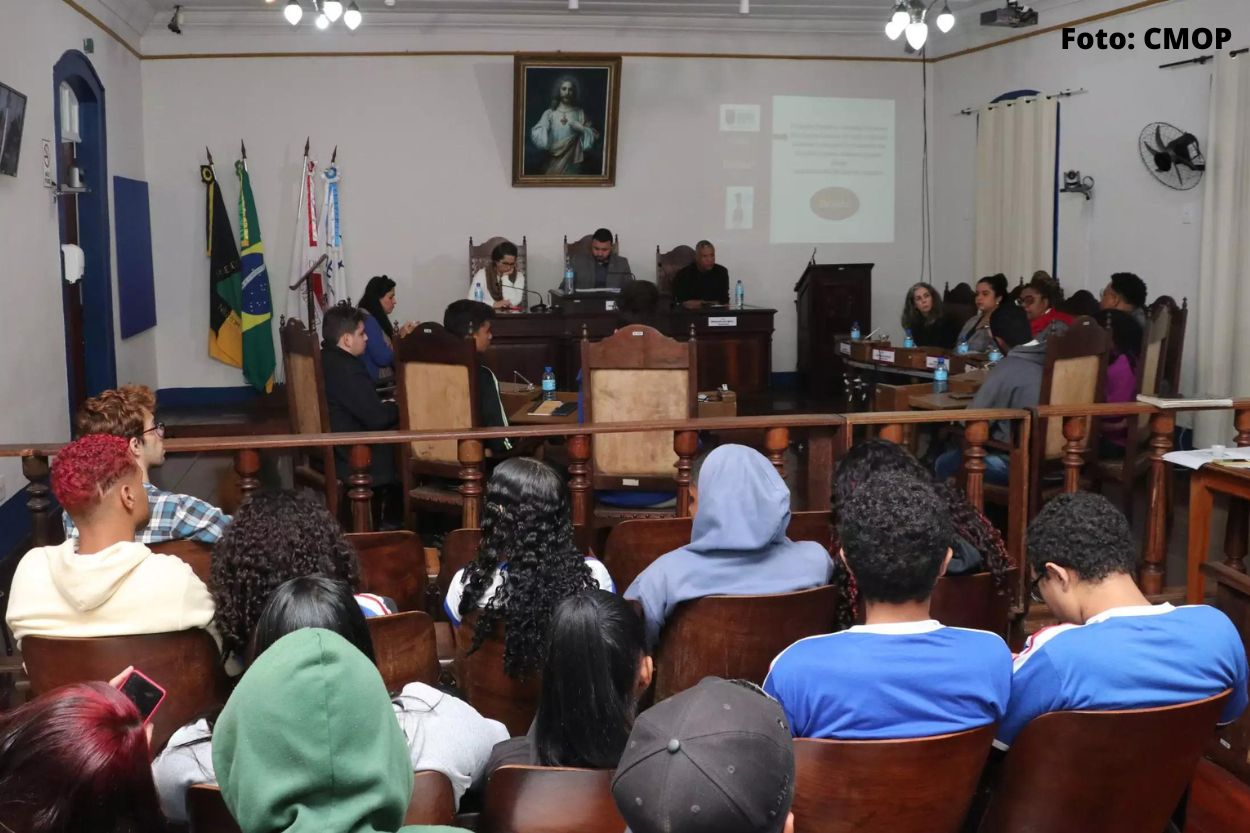 Câmara de Ouro Preto debate reestruturação do Conselho de Juventude