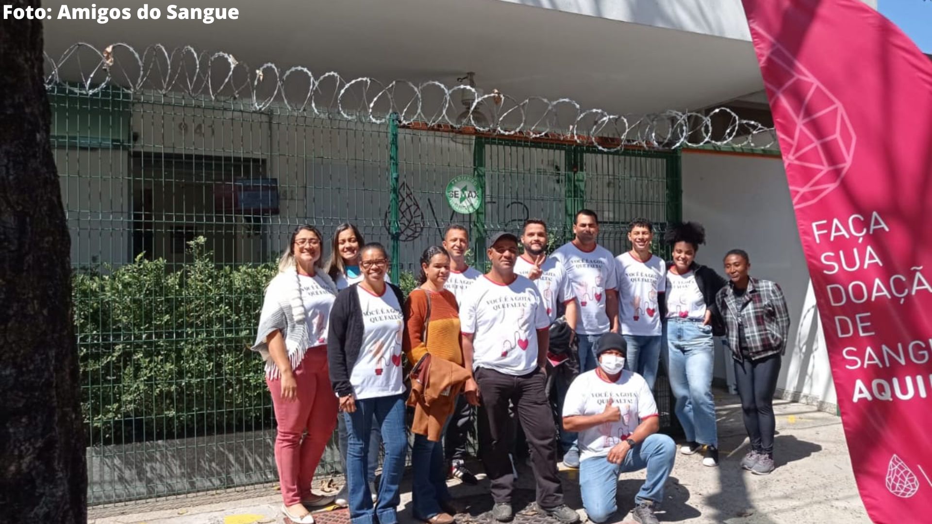 Grupo “Amigos do Sangue”, criado em 2017, realiza a organização de caravanas mensais para voluntários na doação de sangue e para o cadastro no banco de medula óssea no Hemocentro, em Belo Horizonte.