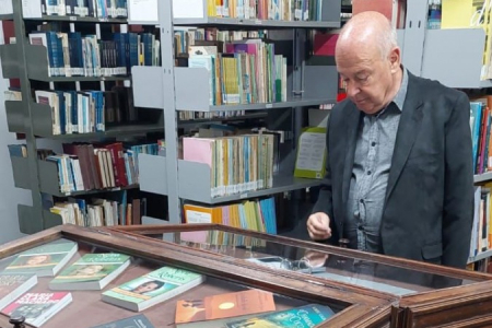 Biblioteca de Ouro Preto recebe certificação de acervos raros