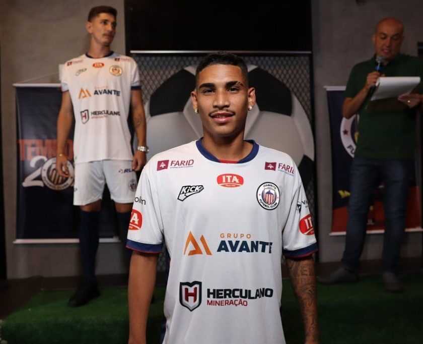 Itabirito FC apresenta uniformes para 2024; compare com o kit antigo