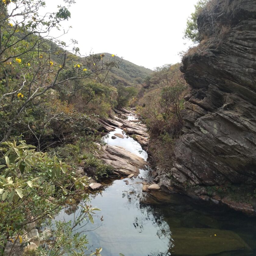 Trekking Mariana: prefeitura promove caminhada até a Cachoeira da Serrinha