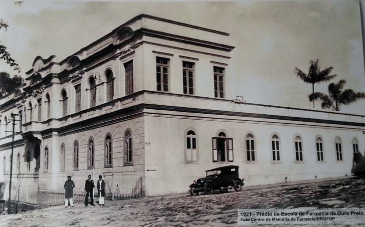 Escola de Farmácia de Ouro Preto, a primeira da américa-latina, completa 185 anos em abril