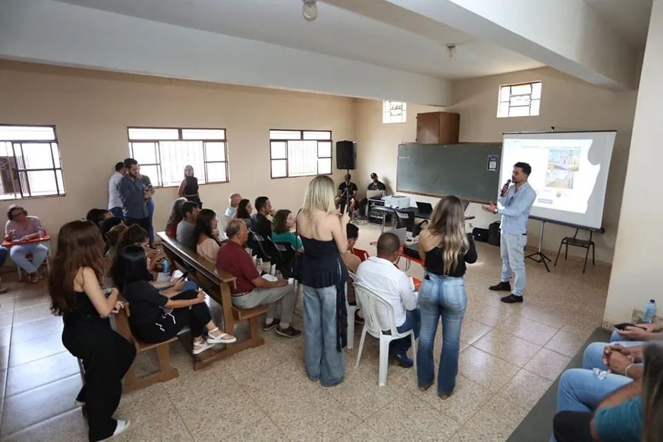 Santo Antônio do Leite recebe diversos serviços da Prefeitura de Ouro Preto