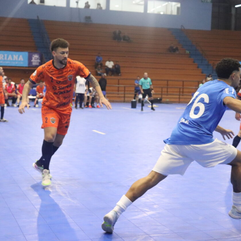 Em jogo tenso de seis gols, Cruzeiro Futsal empata com Passo Fundo em Mariana